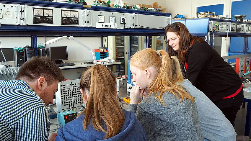 Schülerinnen zu Besuch beim Girls Day